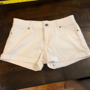 Paige White denim shorts size 25